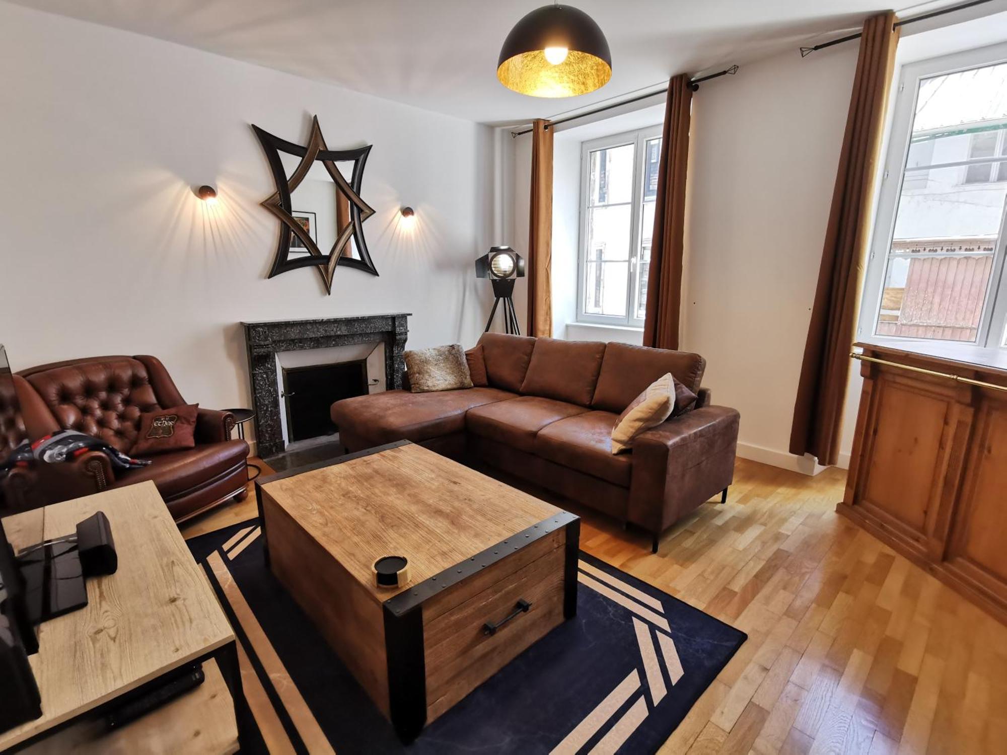 Appartement 3 Chambres Au Coeur Du Jura, Ideal Famille Сален-ле-Бен Экстерьер фото
